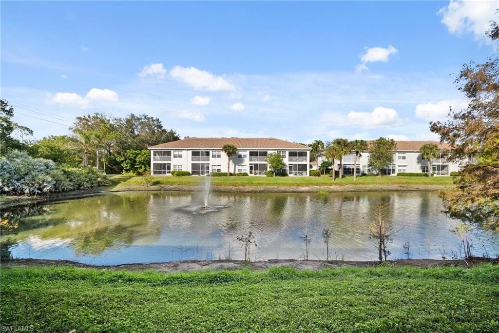 6935 Rain Lily CT # 103, NAPLES FL 34109-24