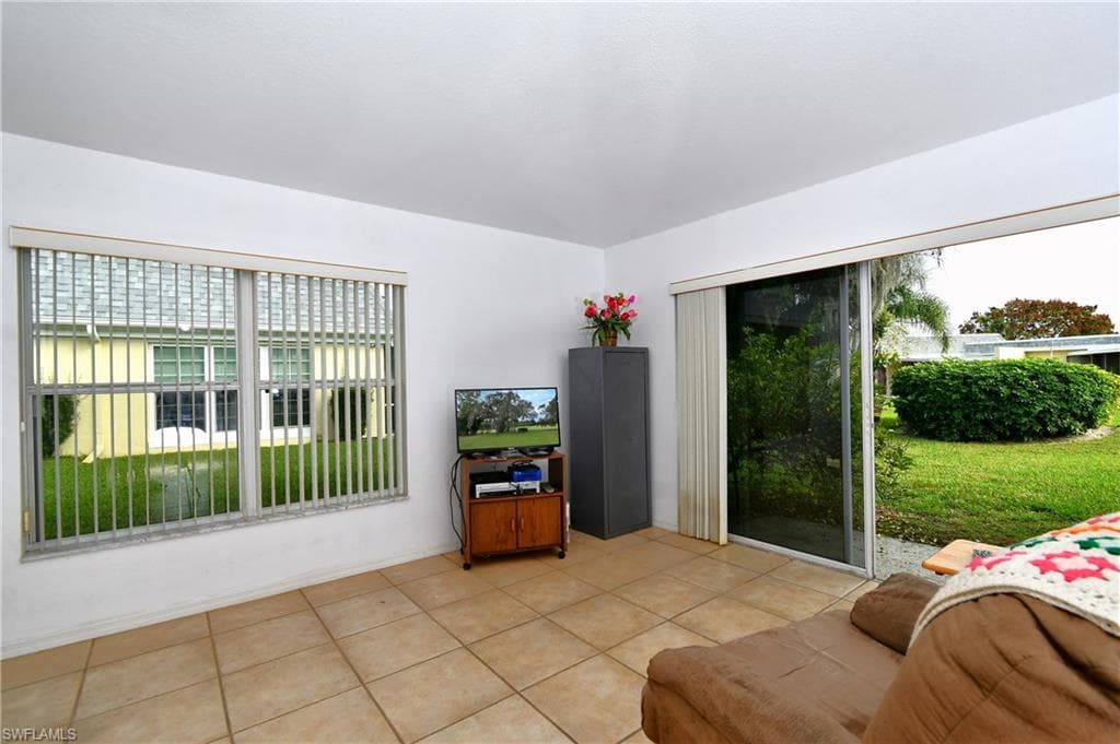 2 E Greens CIR, LEHIGH ACRES FL 33936-23