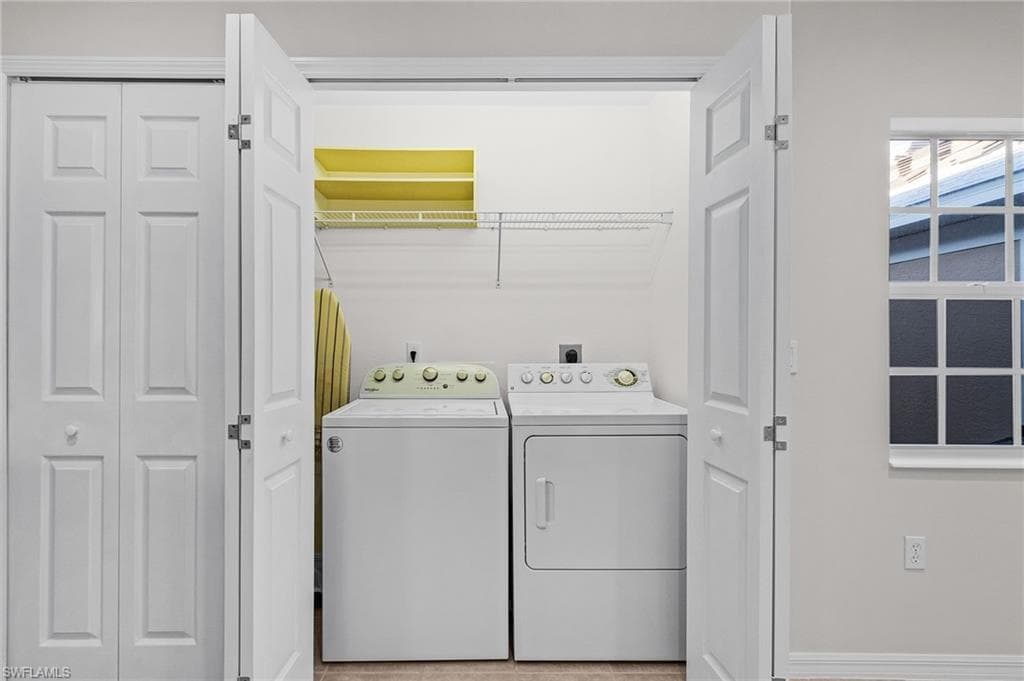 2620 Somerville LOOP # 2004, CAPE CORAL FL 33991-21