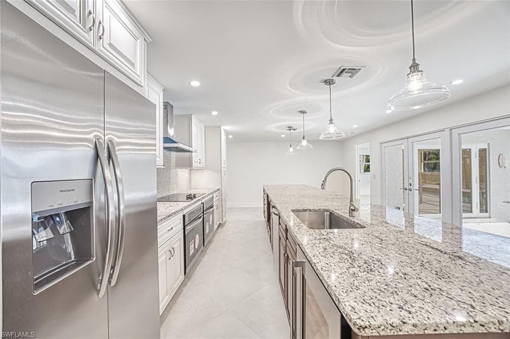 755 Pen Shell DR, SANIBEL FL 33957-3