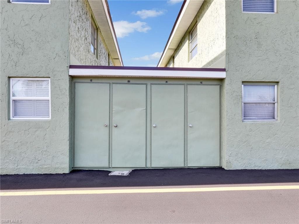 1400 Pompei LN # 52, NAPLES FL 34103-18