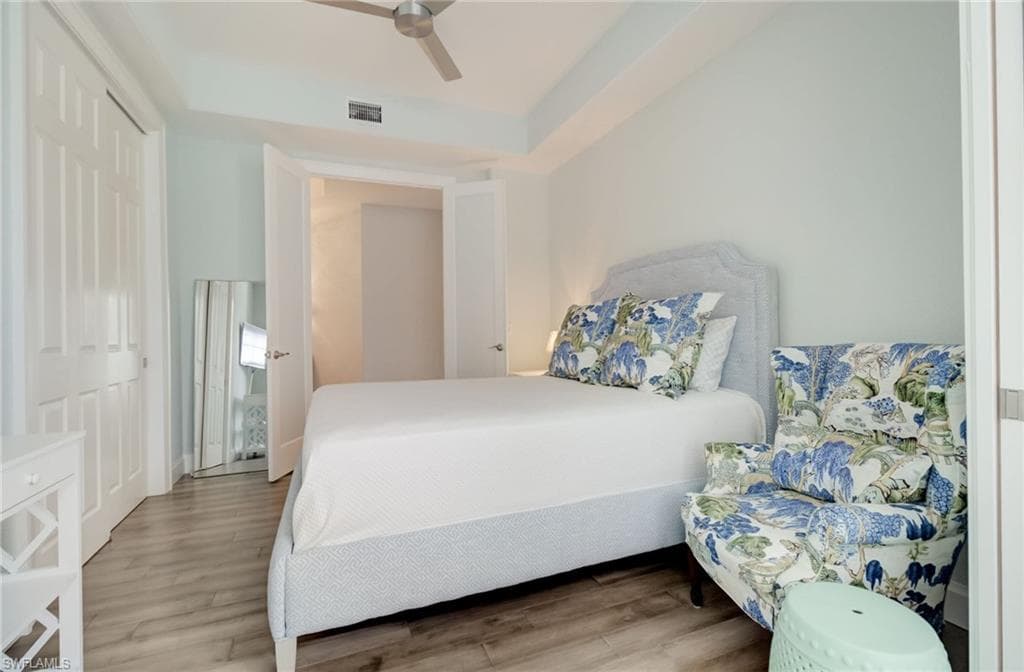 4734 Stratford CT # 1702, NAPLES FL 34105-9