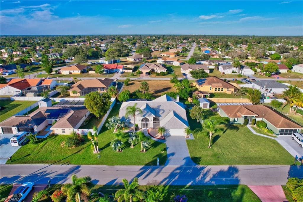 105 Ortona ST, LEHIGH ACRES FL 33936-37