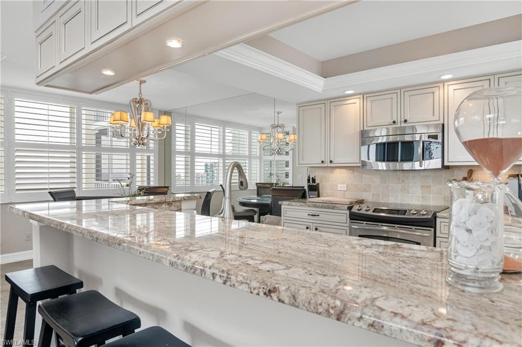 5550 Heron Point DR # 1804, NAPLES FL 34108-4