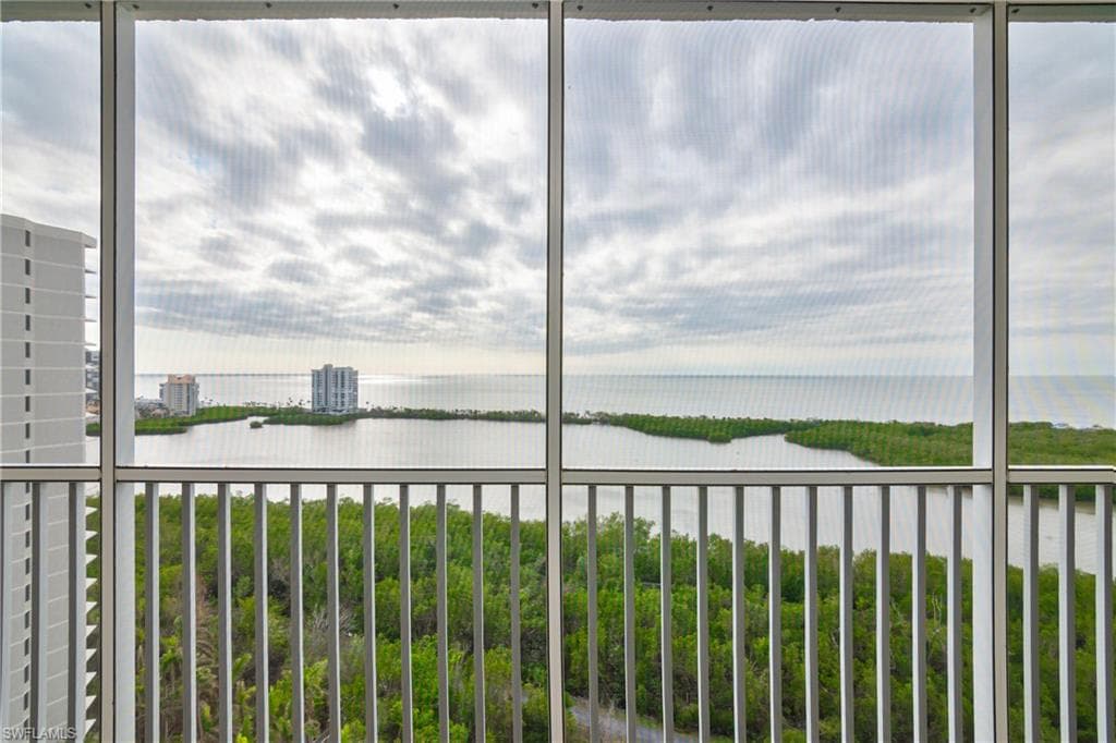 5550 Heron Point DR # 1804, NAPLES FL 34108-18