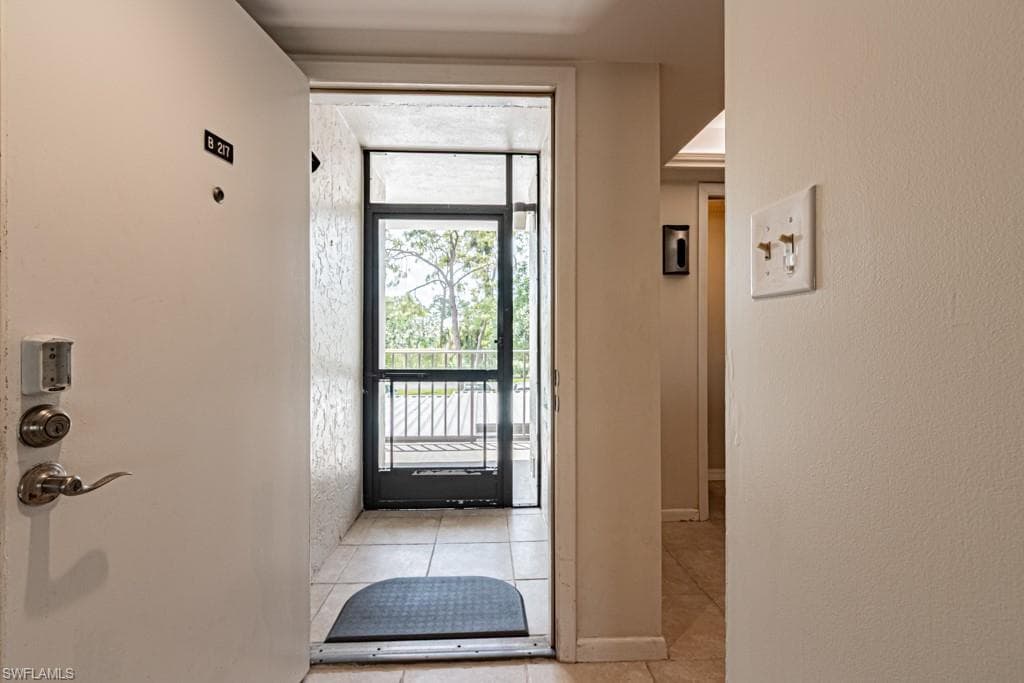 25804 Cockleshell DR # 217, BONITA SPRINGS FL 34135-2
