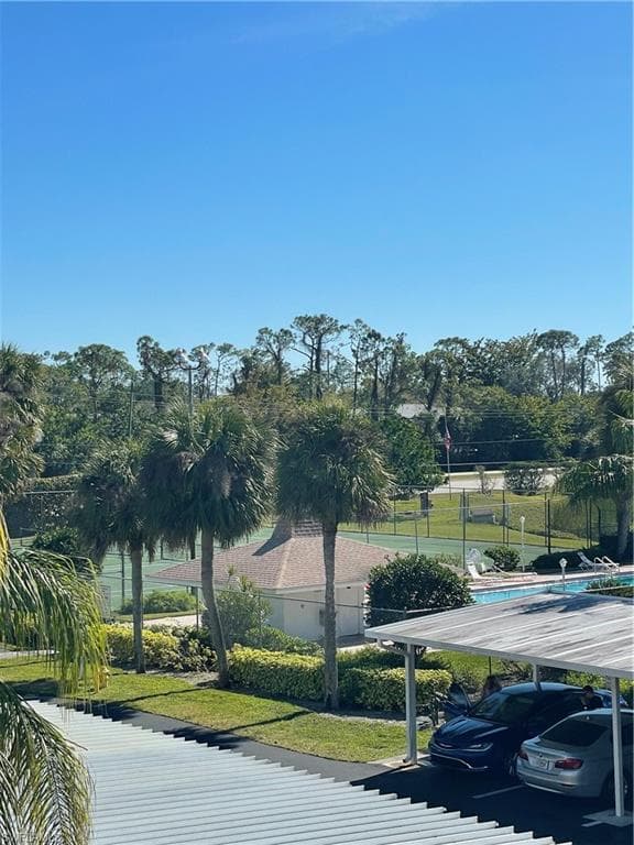 9640 Victoria LN # 305, NAPLES FL 34109-23