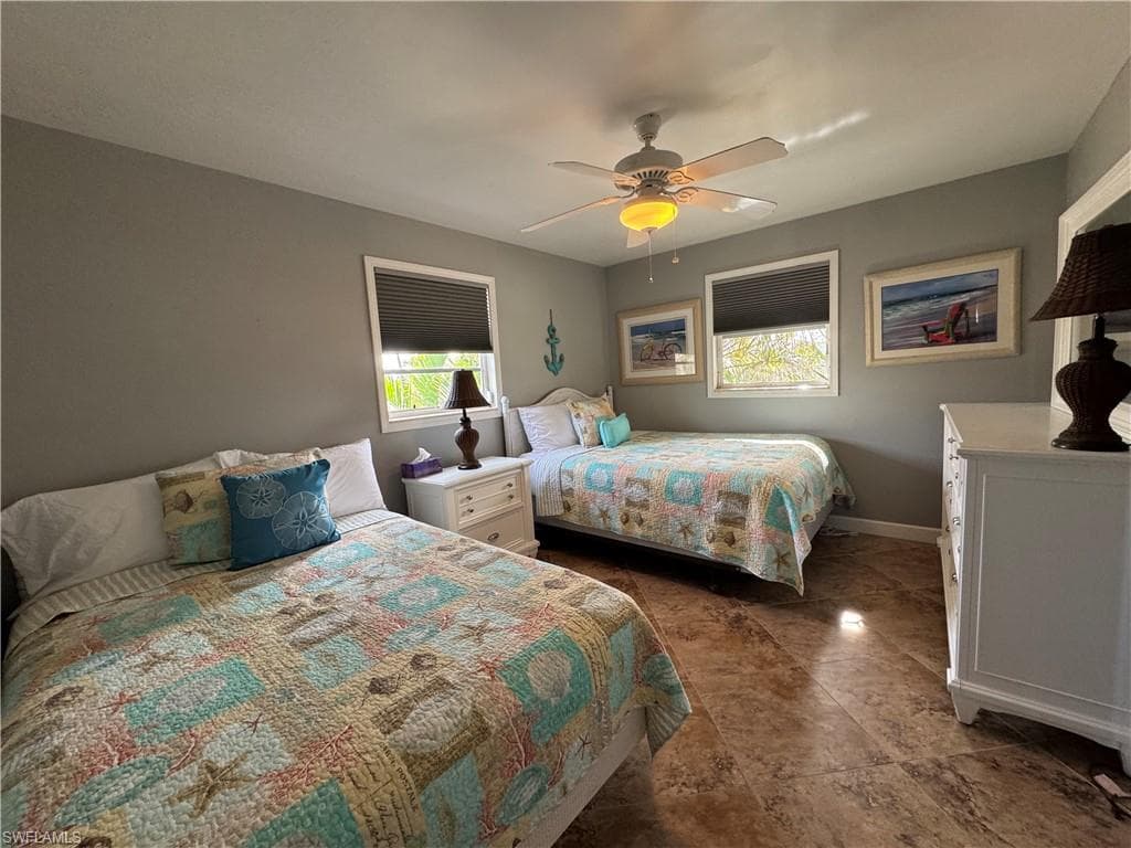 320 Lazy WAY, FORT MYERS BEACH FL 33931-20