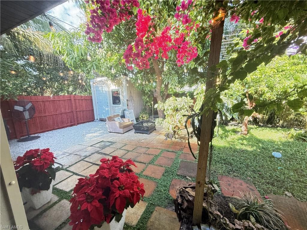 4207 Cindy AVE, NAPLES FL 34112-27