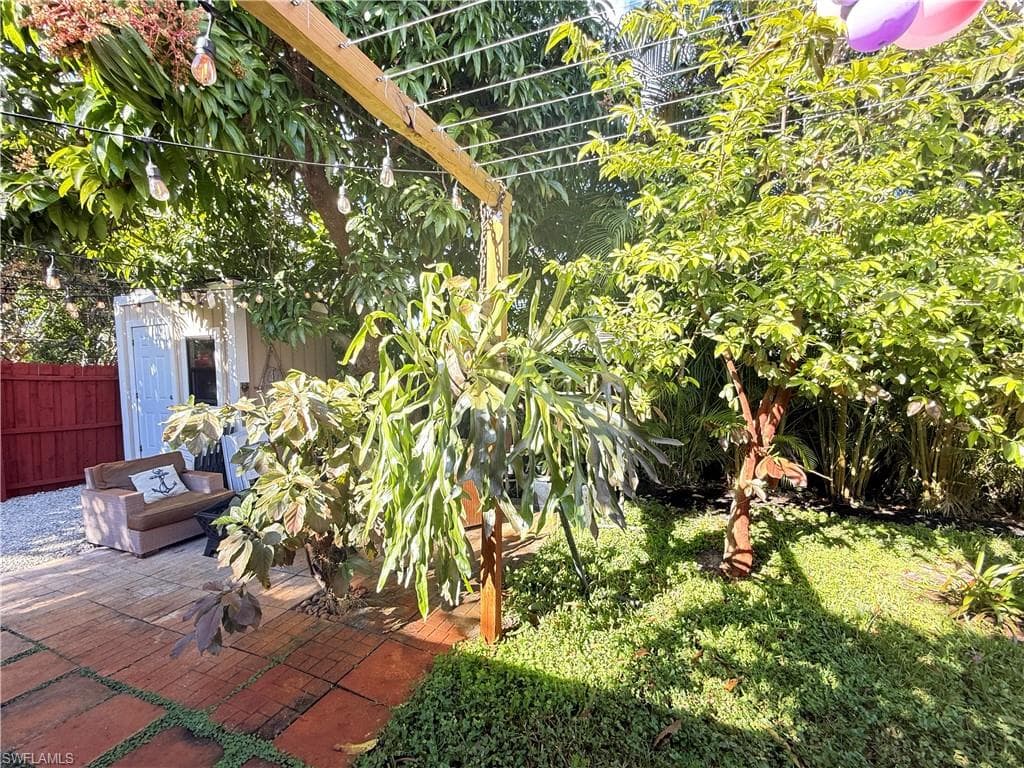 4207 Cindy AVE, NAPLES FL 34112-9