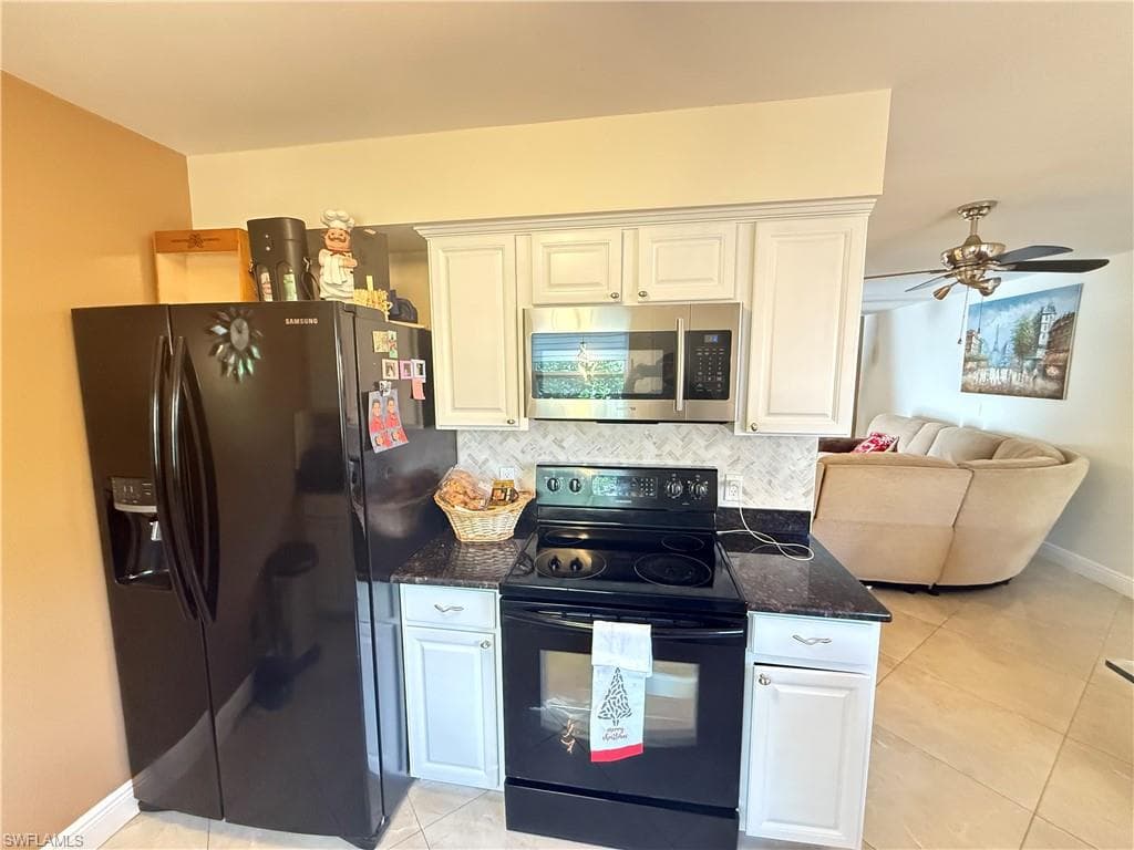 4207 Cindy AVE, NAPLES FL 34112-37