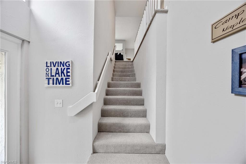 2860 Citrus Lake DR # R204, NAPLES FL 34109-14