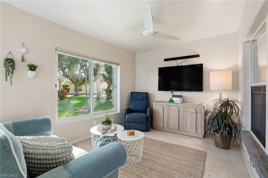 10725 Blue Bimini CIR, ESTERO FL 33928-21