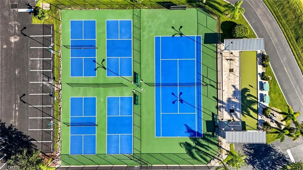 10725 Blue Bimini CIR, ESTERO FL 33928-40