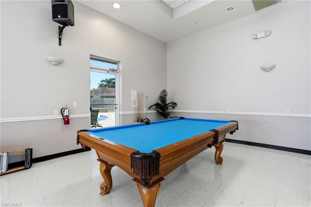 10725 Blue Bimini CIR, ESTERO FL 33928-44