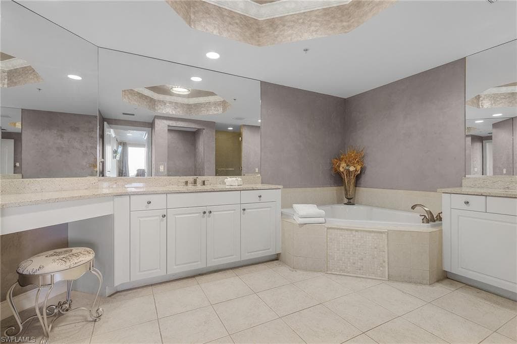 2090 W First ST # 1606, FORT MYERS FL 33901-17