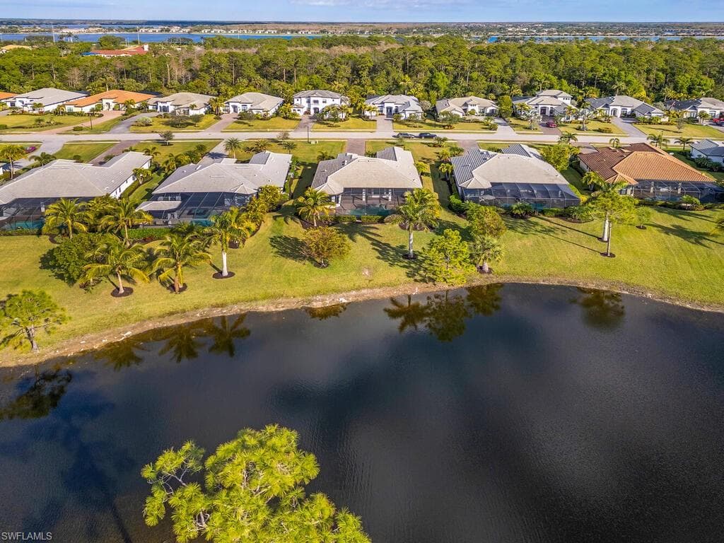 2308 Somerset PL, NAPLES FL 34120-20