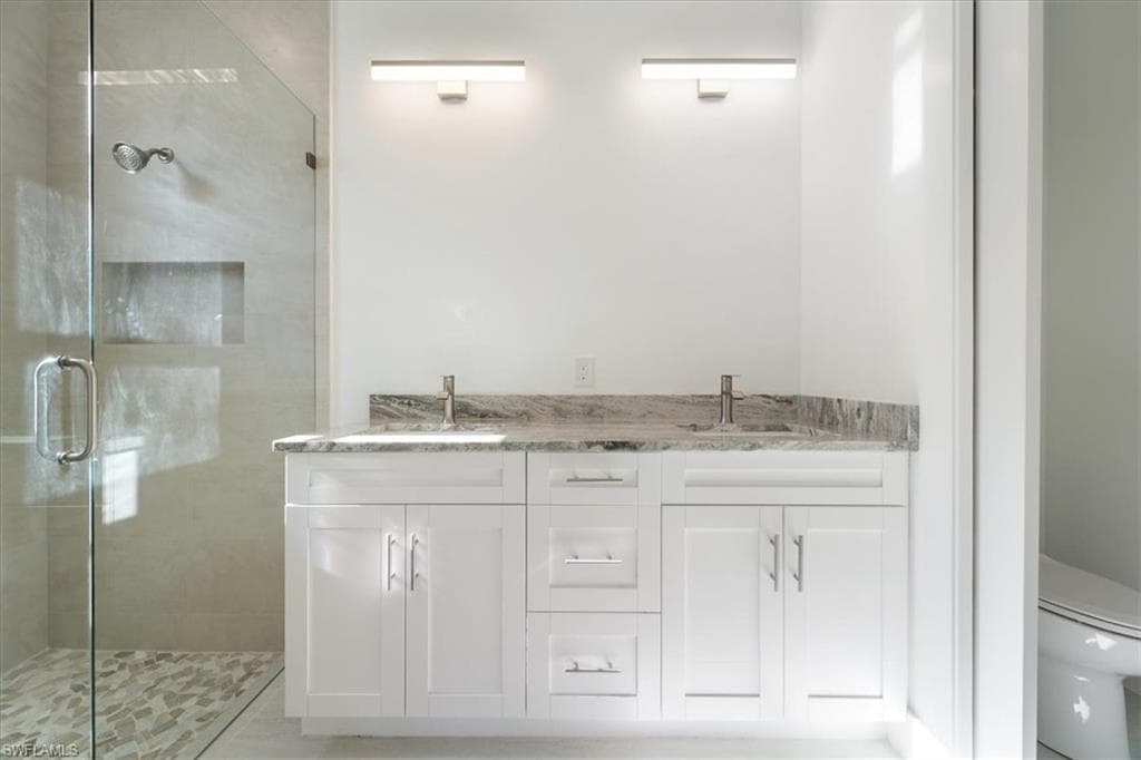 2537 Linda DR, NAPLES FL 34112-25