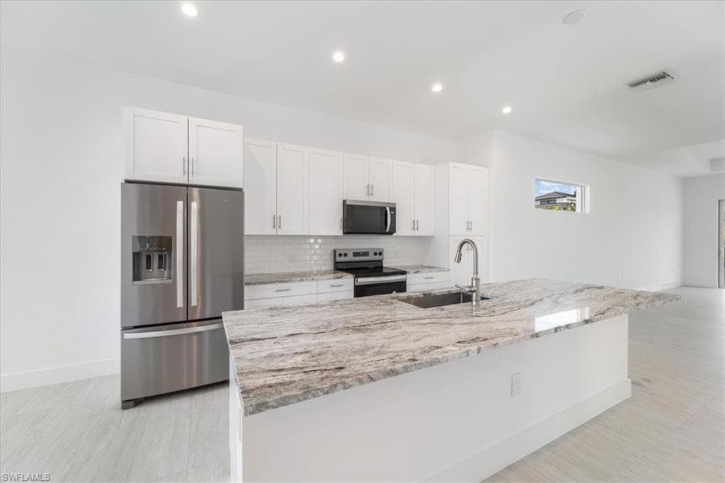 2537 Linda DR, NAPLES FL 34112-14