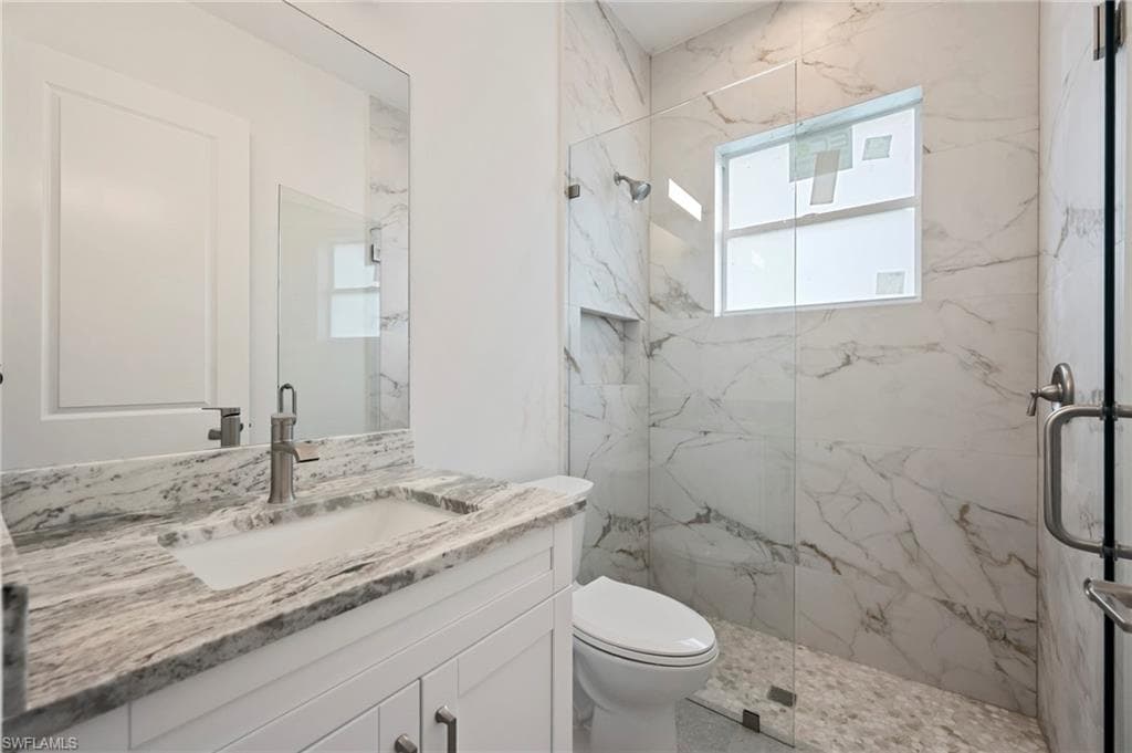 2548 Linda DR, NAPLES FL 34112-16