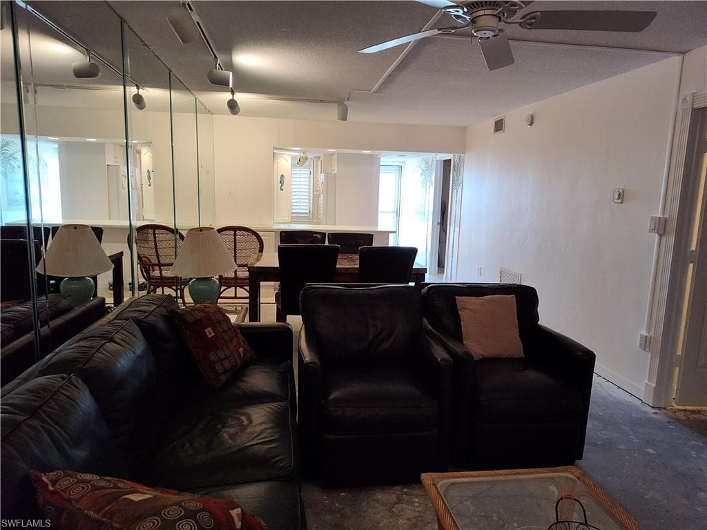 7400 Estero BLVD # 528, FORT MYERS BEACH FL 33931-1