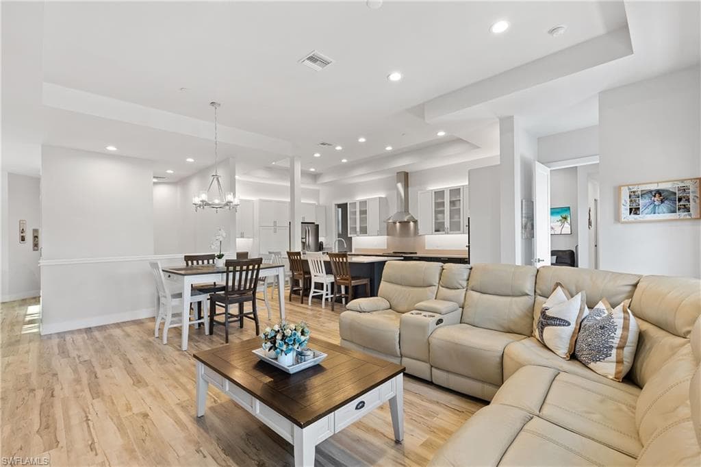 3967 SKYWAY DR # 14, NAPLES FL 34112-26