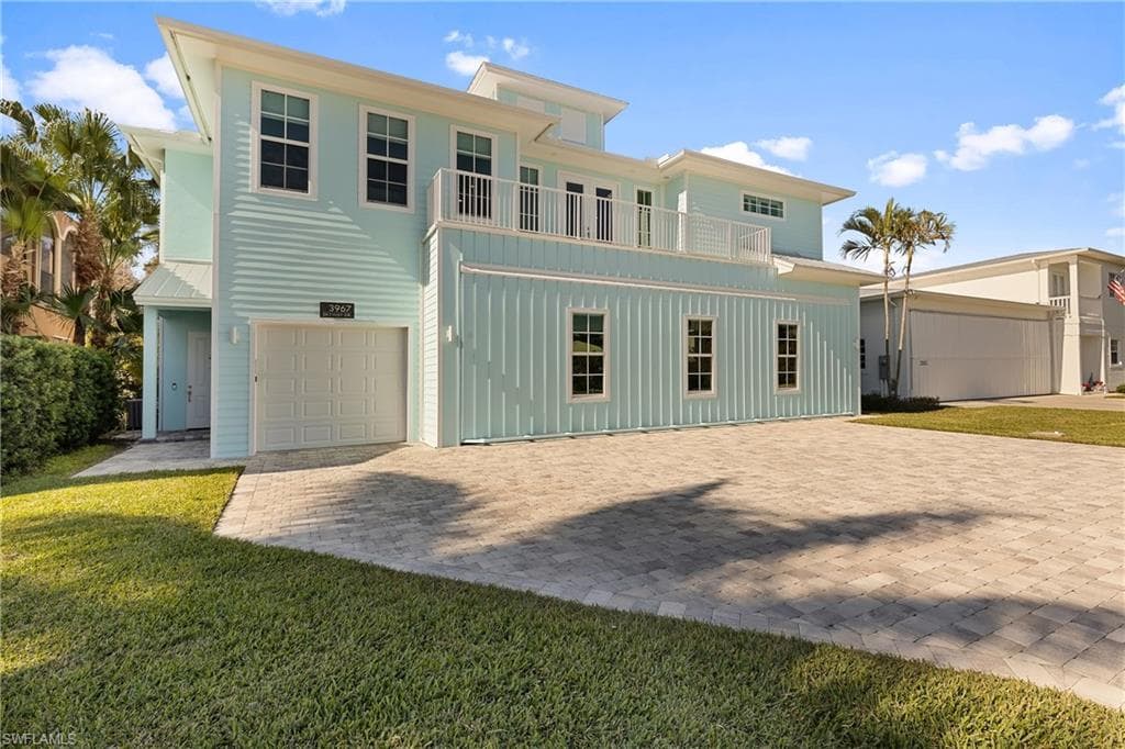 3967 SKYWAY DR # 14, NAPLES FL 34112-1
