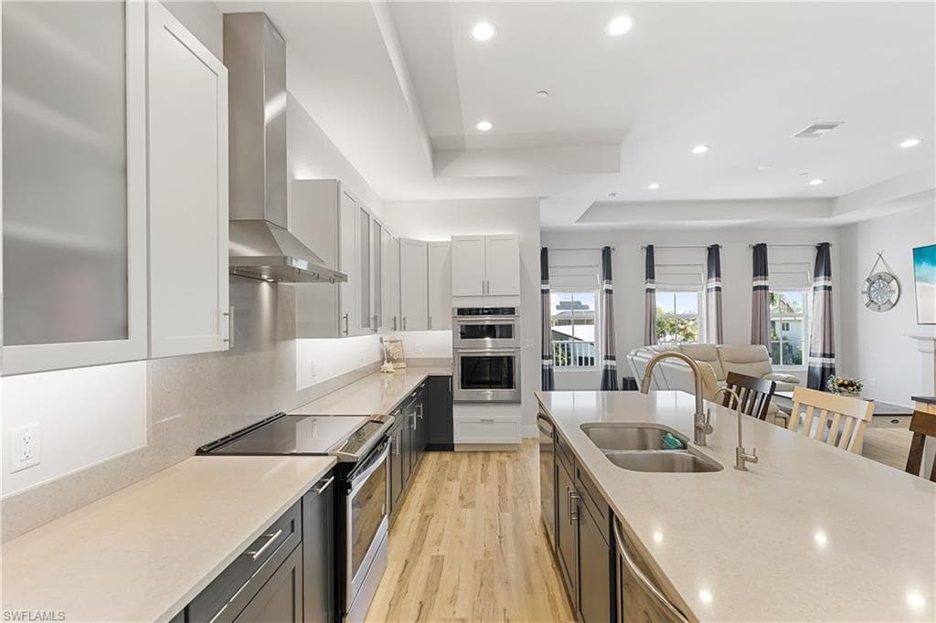 3967 SKYWAY DR # 14, NAPLES FL 34112-15