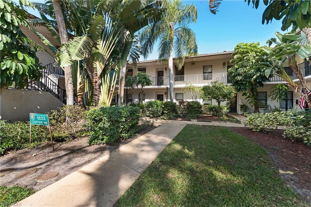 1833 Courtyard WAY # E204, NAPLES FL 34112-16