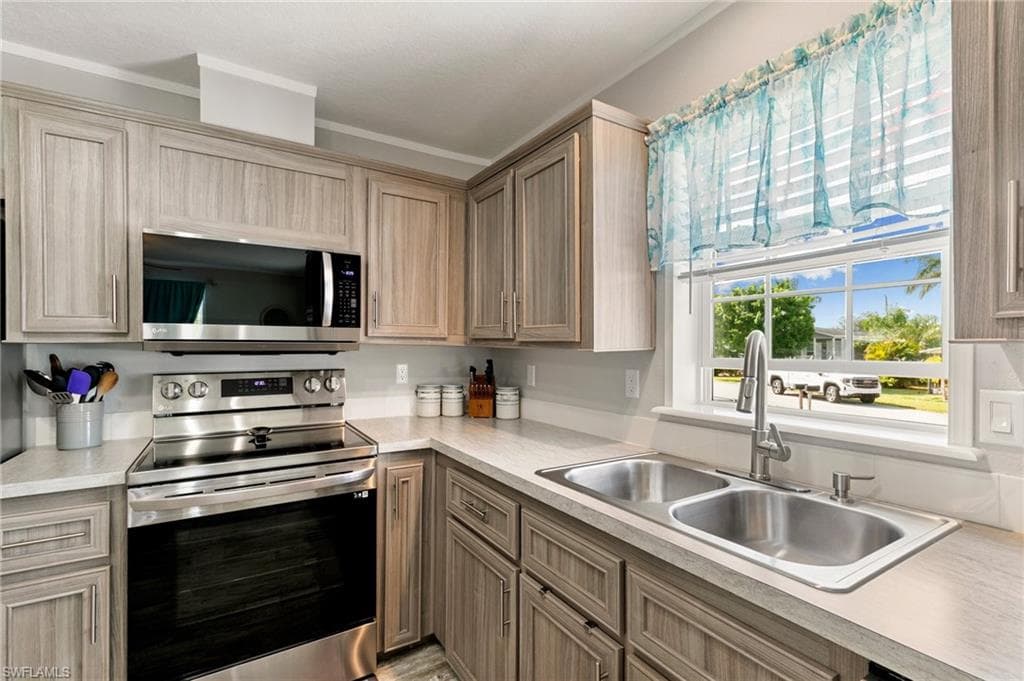 26166 Cabana RD, BONITA SPRINGS FL 34135-7