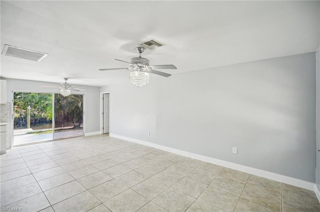 1832 Flamingo DR, NORTH FORT MYERS FL 33917-16