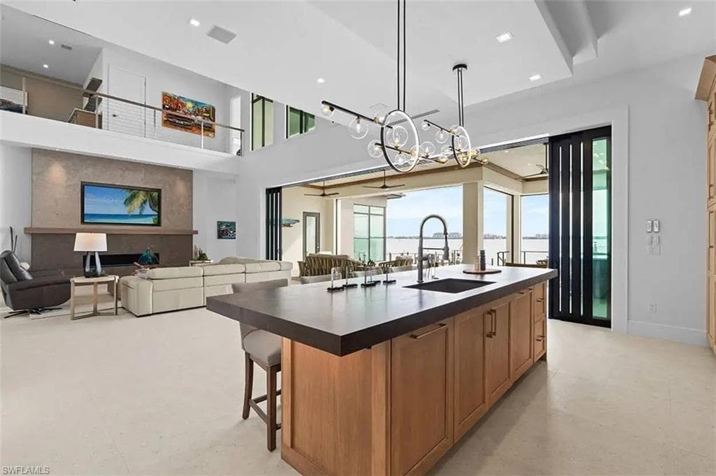 8030 Estero BLVD, FORT MYERS BEACH FL 33931-32