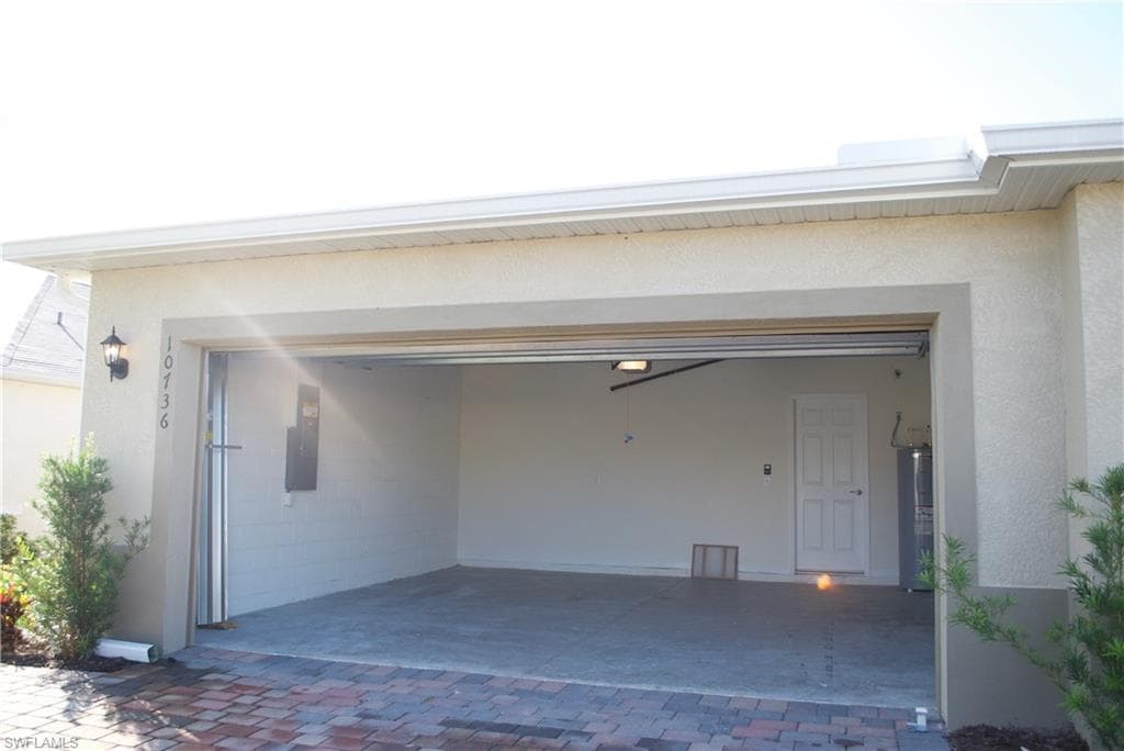 10736 Crossback LN, LEHIGH ACRES FL 33936-18