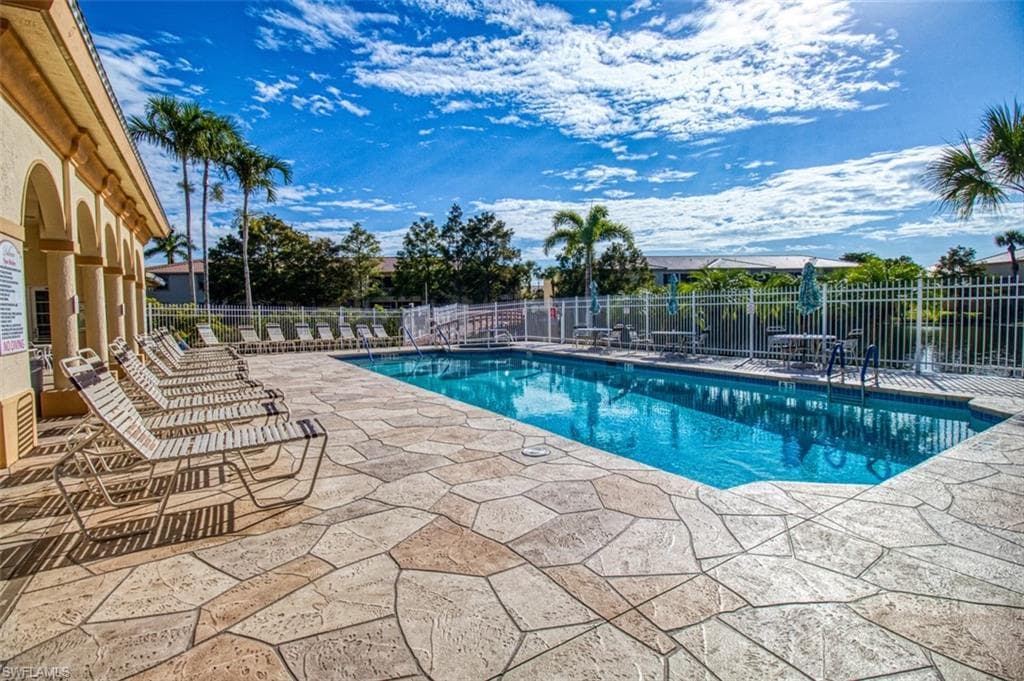 15361 Bellamar CIR # 114, FORT MYERS FL 33908-25