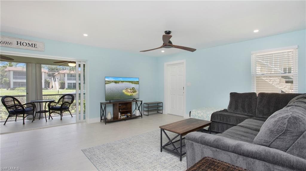 1155 Sandpiper ST # C7, NAPLES FL 34102-6