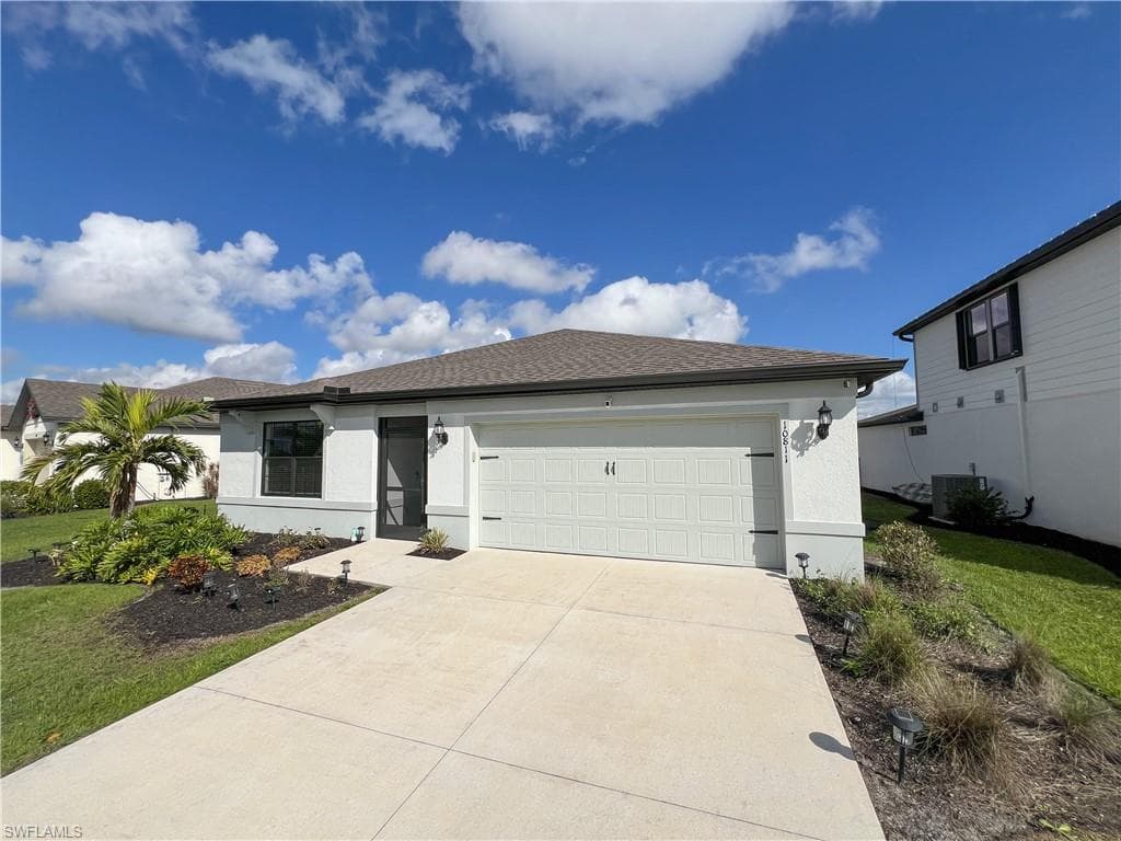 10811 Firebush CIR, NORTH FORT MYERS FL 33917-20