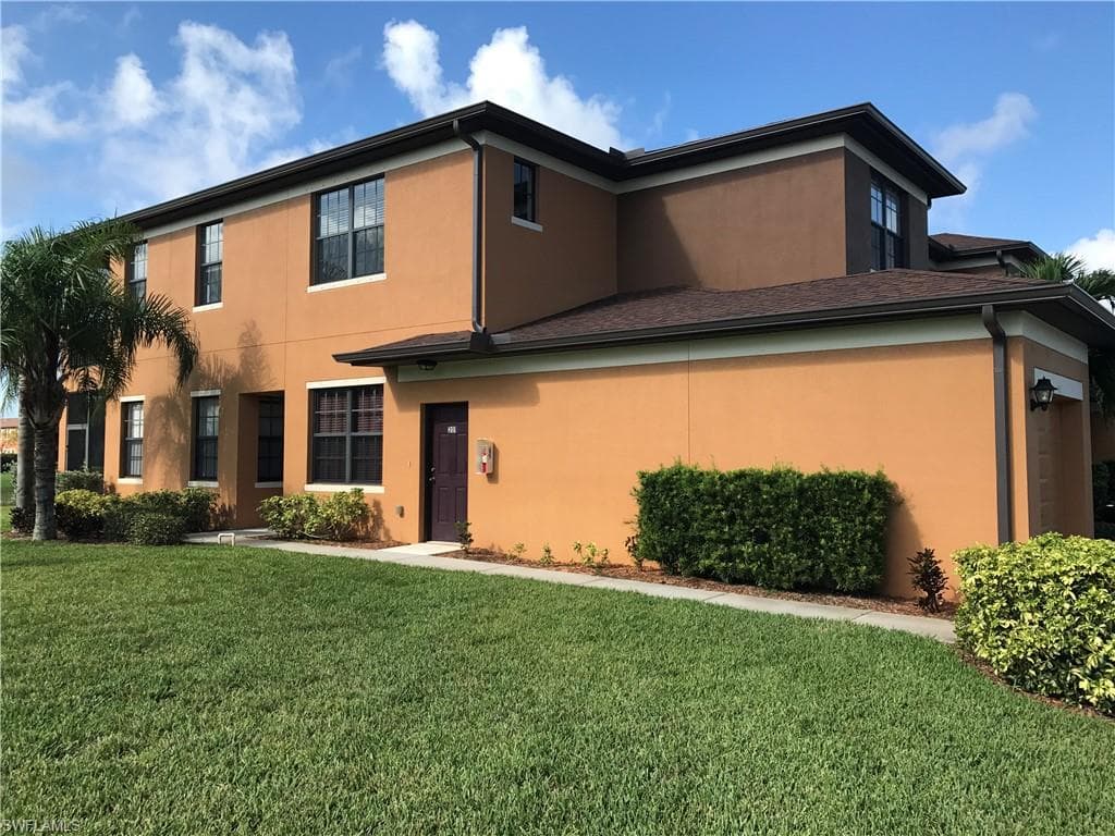3783 Pino Vista WAY # 201, ESTERO FL 33928-17