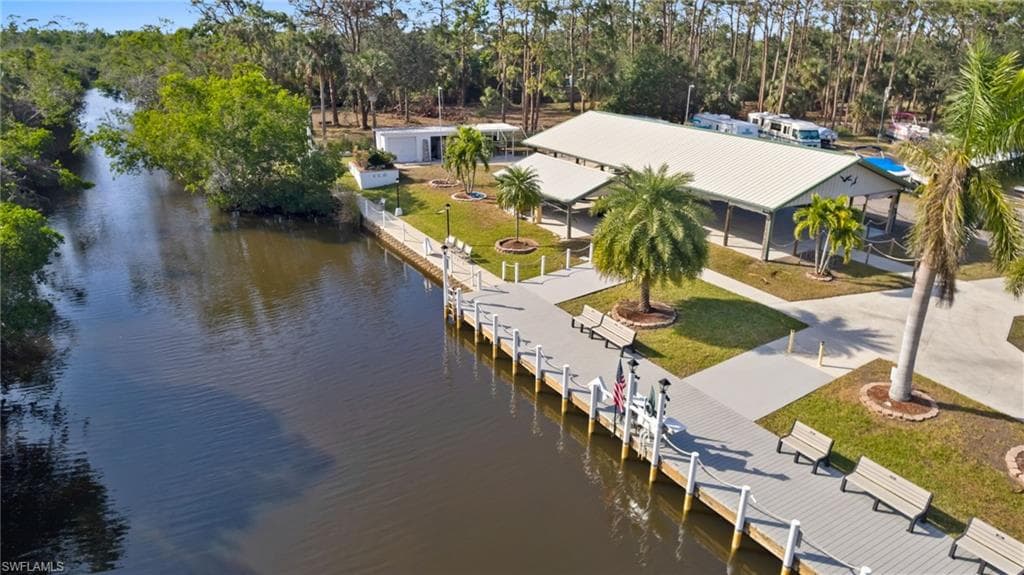 22 Williamsburg WAY, FORT MYERS FL 33908-6