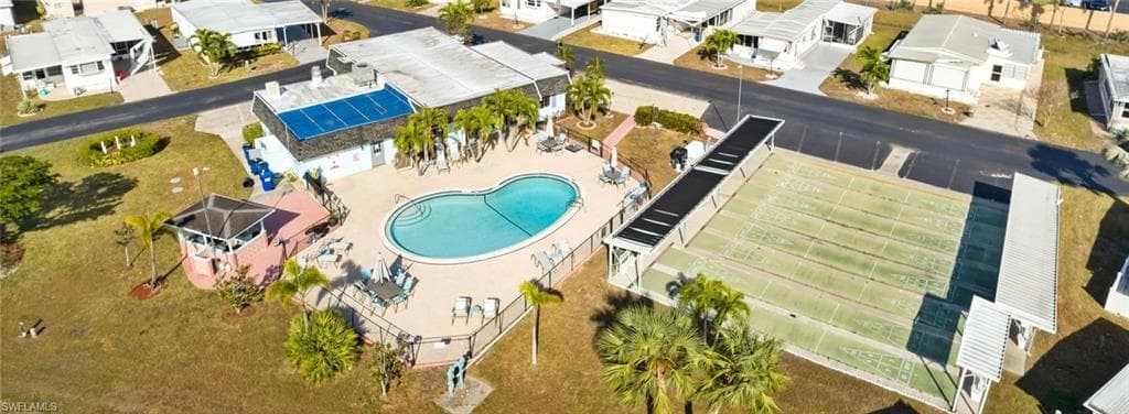 138 Lexington AVE, FORT MYERS FL 33908-36