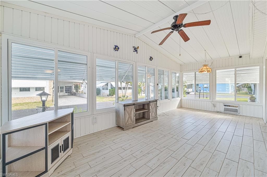 138 Lexington AVE, FORT MYERS FL 33908-14