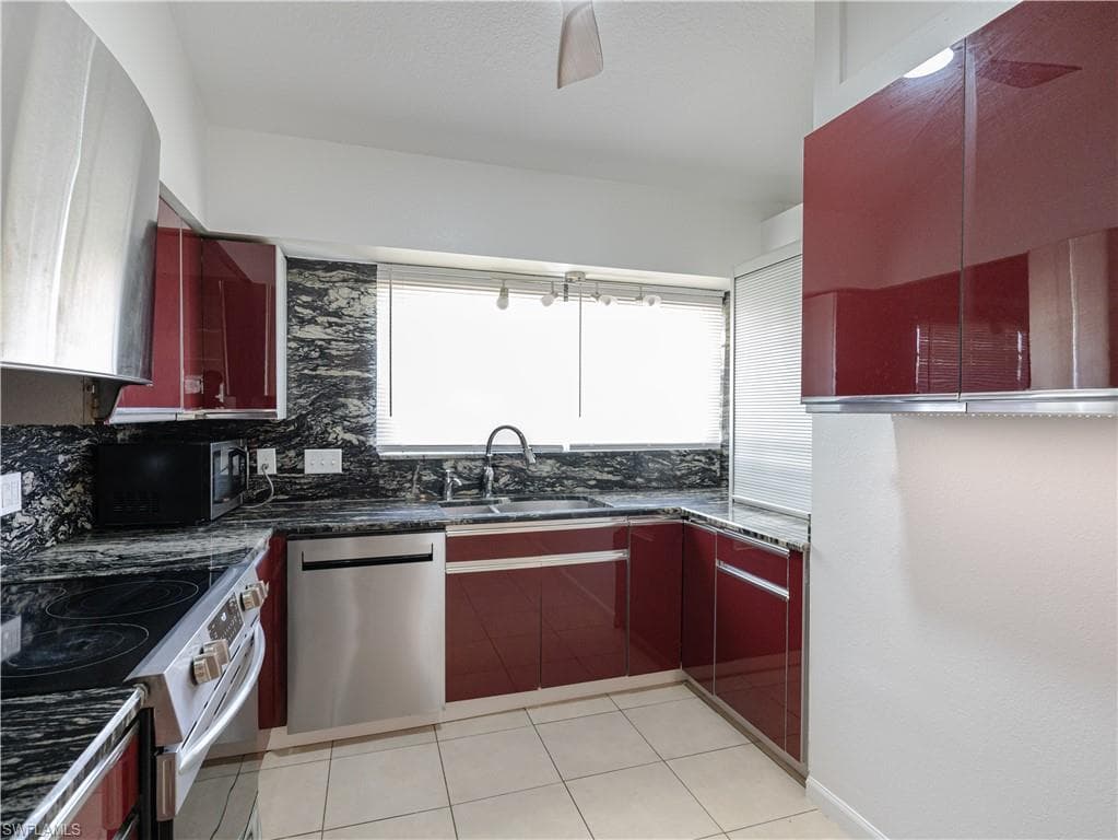 11001 SE SUNSET HARBOR RD # 34, SUMMERFIELD FL 34491-6