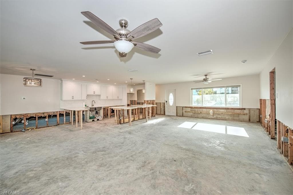 239 Ibis ST, FORT MYERS BEACH FL 33931-6