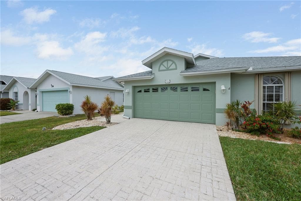 3762 Sabal Springs BLVD, NORTH FORT MYERS FL 33917-22