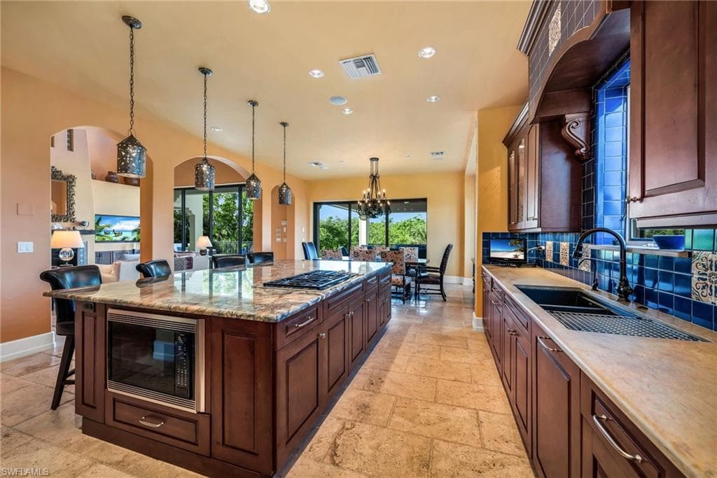 47 Southport CV, BONITA SPRINGS FL 34134-5