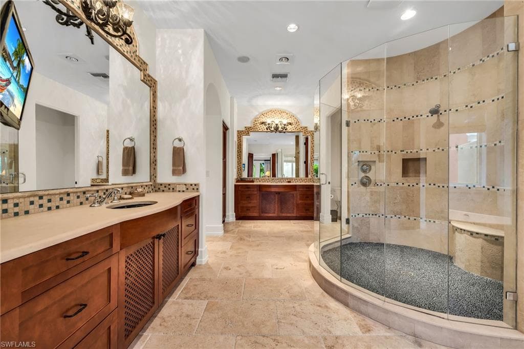 47 Southport CV, BONITA SPRINGS FL 34134-11