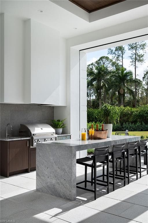 3054 Ravenna AVE, NAPLES FL 34120-16