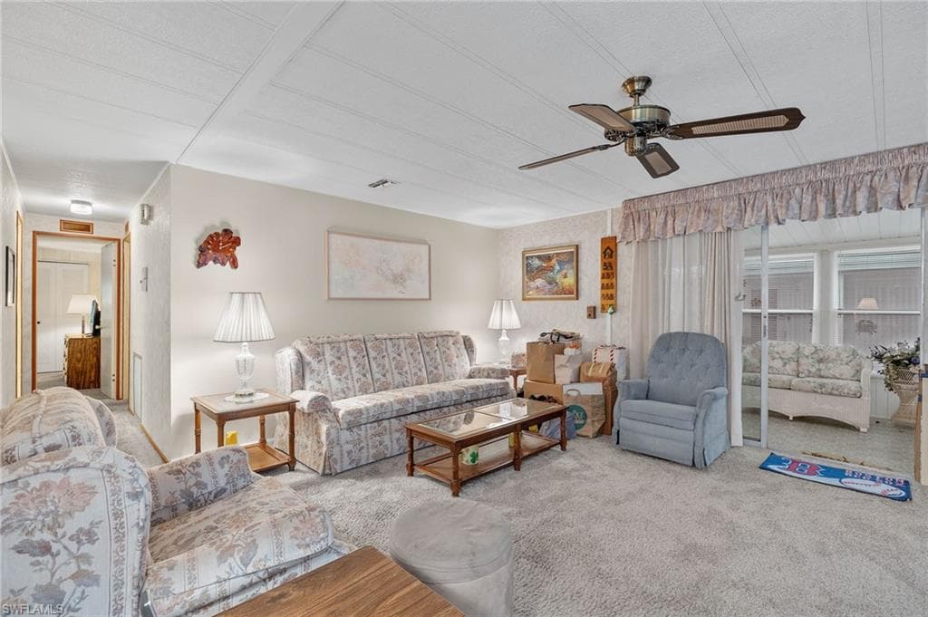9004 Arbor DR, NORTH FORT MYERS FL 33903-7