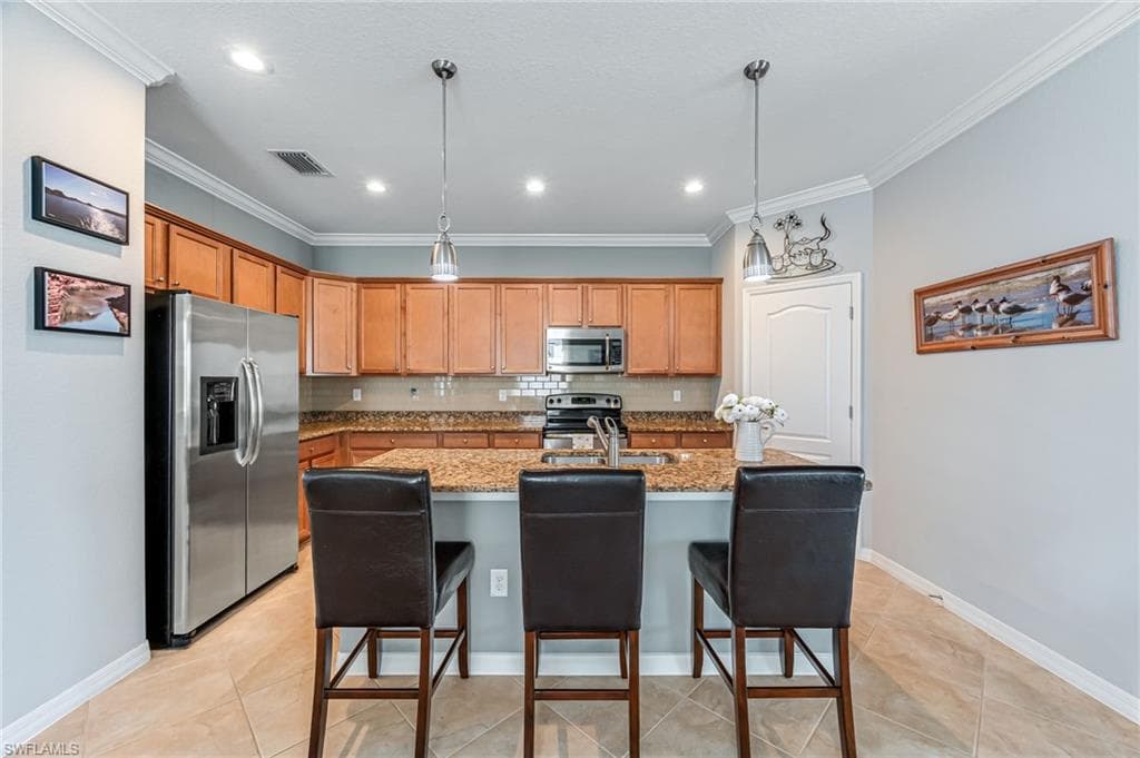 14641 Fern Lake CT, NAPLES FL 34114-12