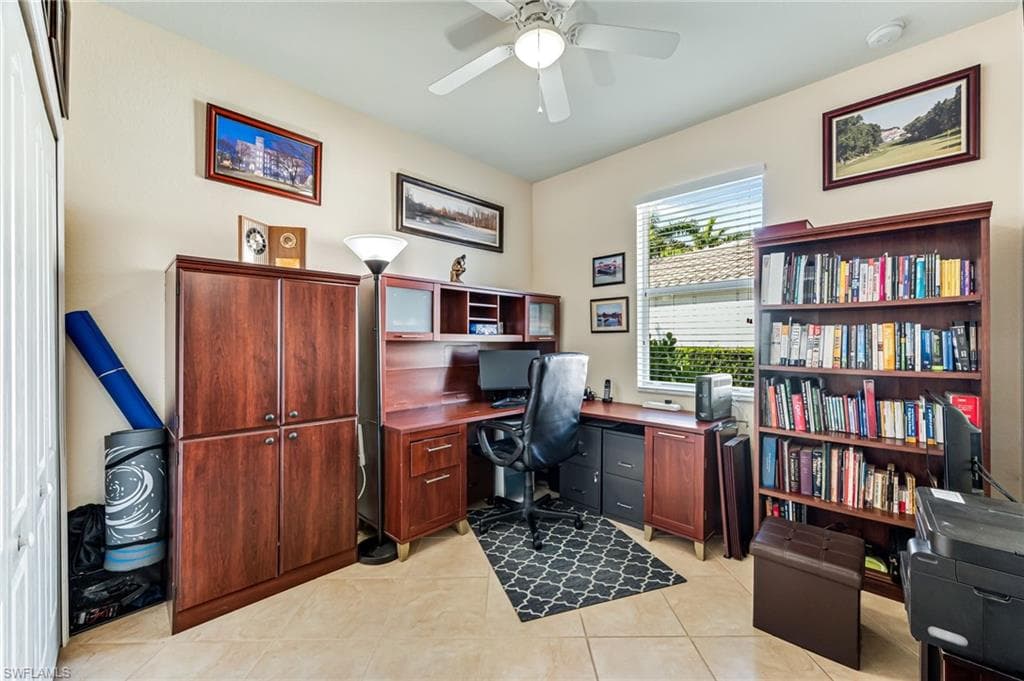 14641 Fern Lake CT, NAPLES FL 34114-23