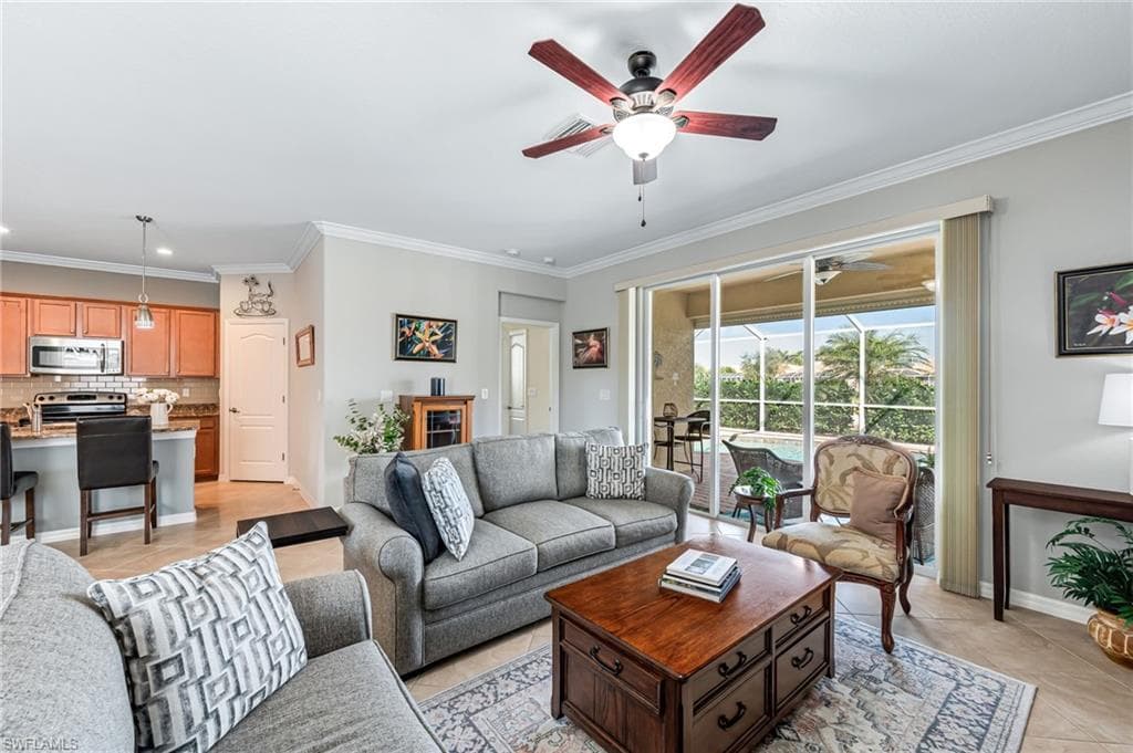 14641 Fern Lake CT, NAPLES FL 34114-9